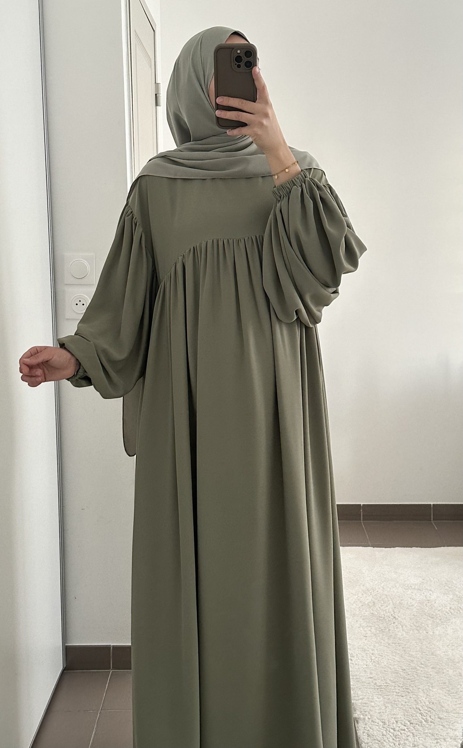 Abaya Rayhana en soie de Medine